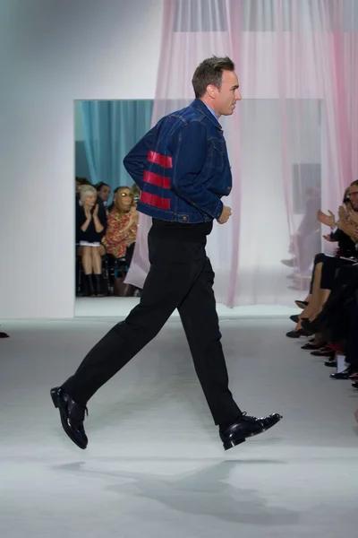 Look 54